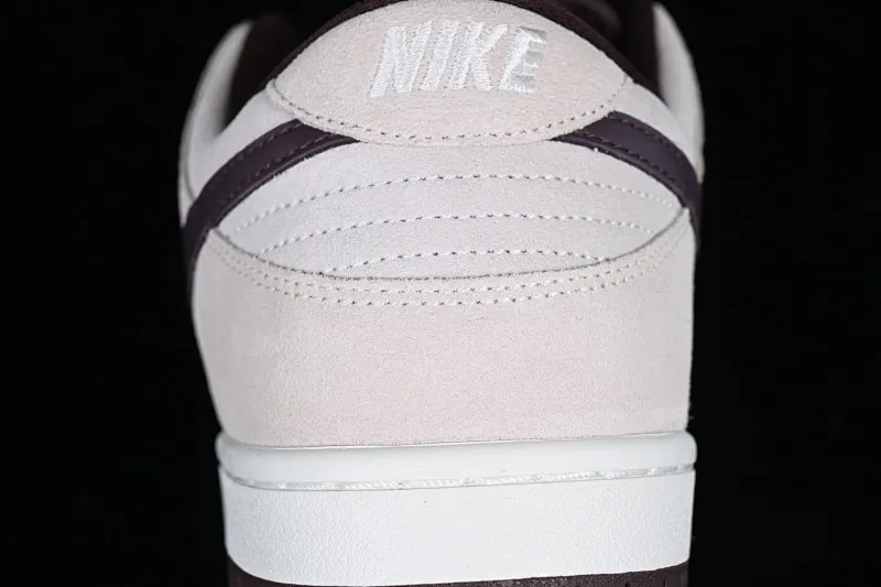 All categories Nk SB Dunk series Nk SB Dunk Low low-top sneakers Nk SB Dunk Low "Desert Sand" dark brown gray low-top series casual sneakers BQ6817-004